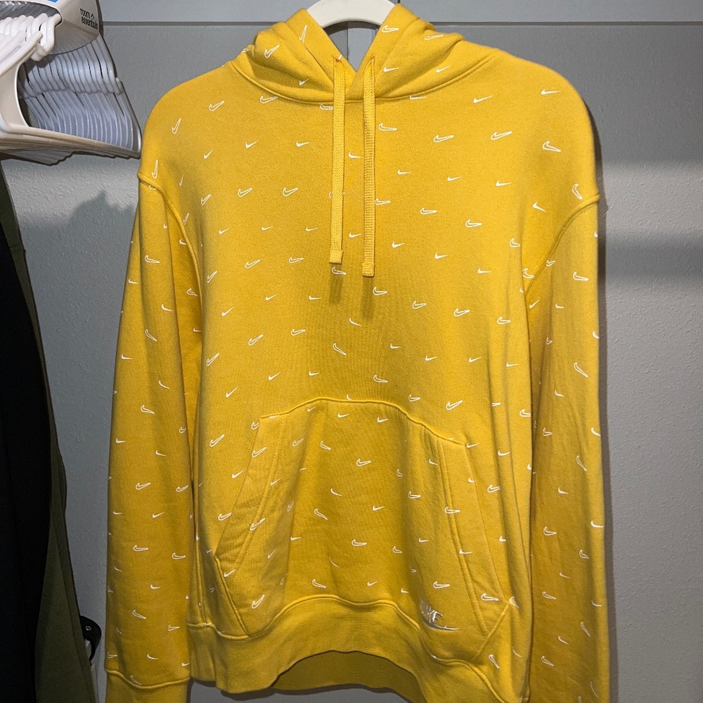 yellow nike hoodie